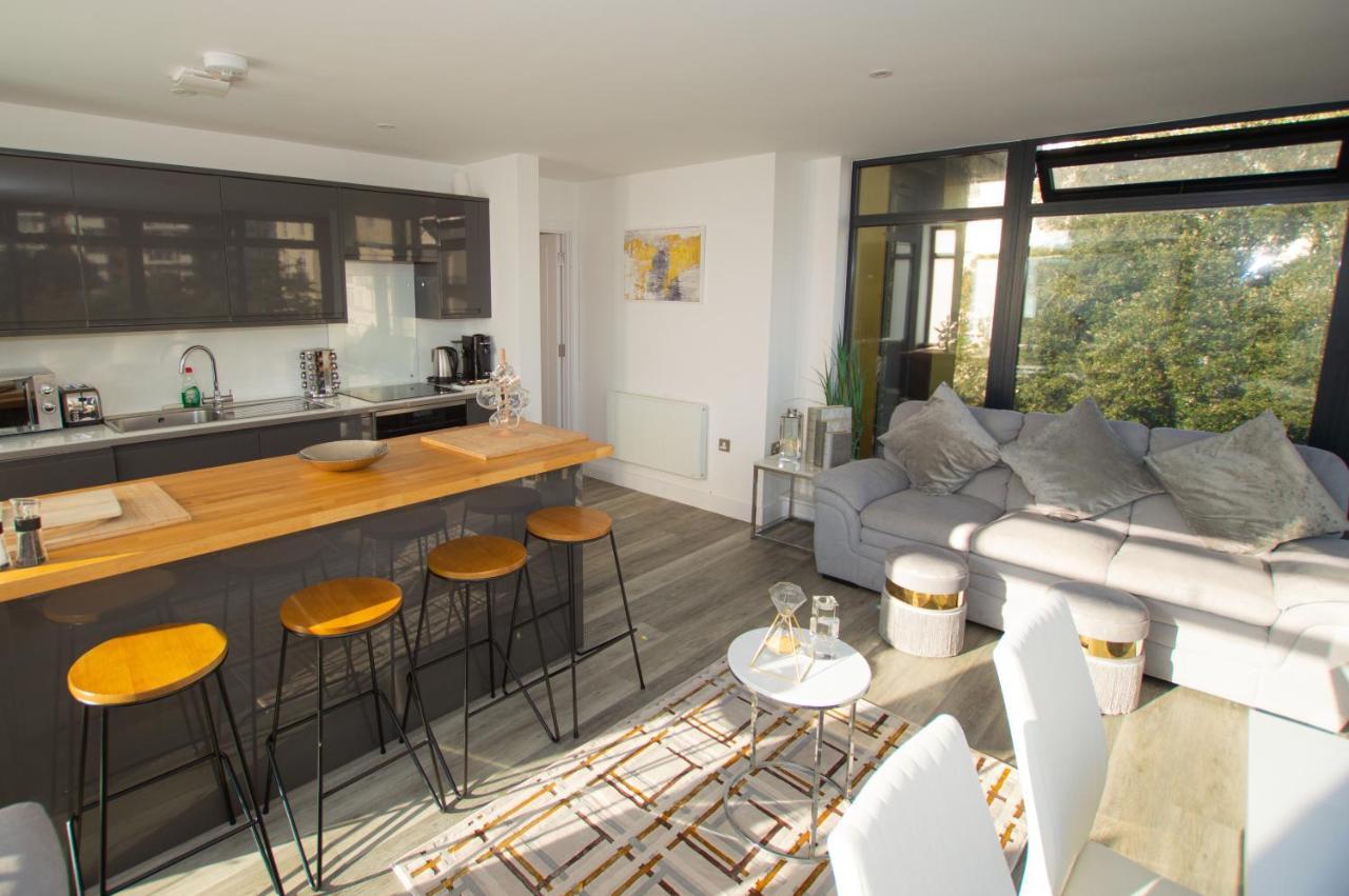 * Panoramic Penthouse With Sea & City Views Μπόρνμουθ Εξωτερικό φωτογραφία