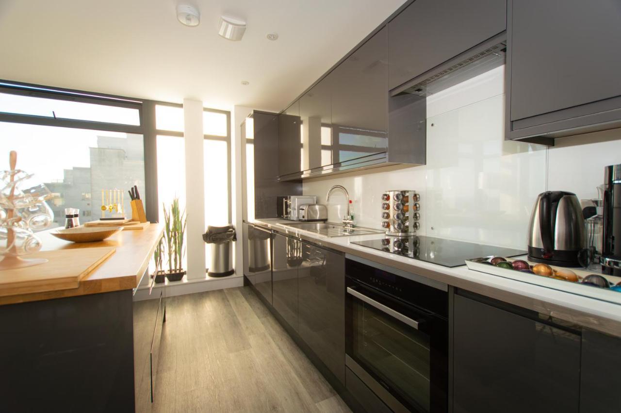 * Panoramic Penthouse With Sea & City Views Μπόρνμουθ Εξωτερικό φωτογραφία